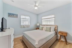 FinsUpBunkRoom1