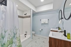 Son-of-a-Son-of-a-Sailor-Cabin-bath